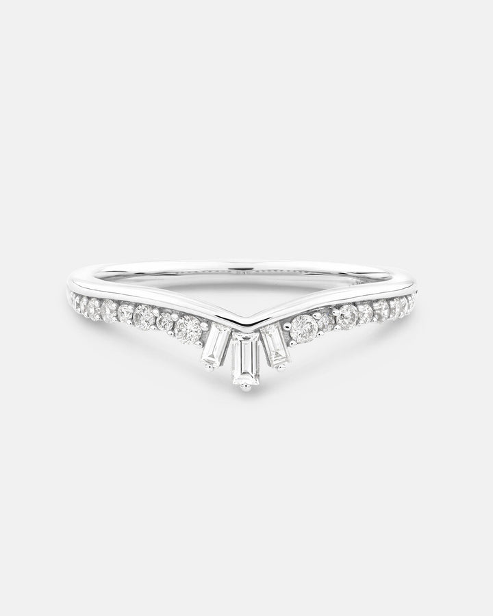 Chevron Wedding Band with 0.25 Carat TW of Diamonds