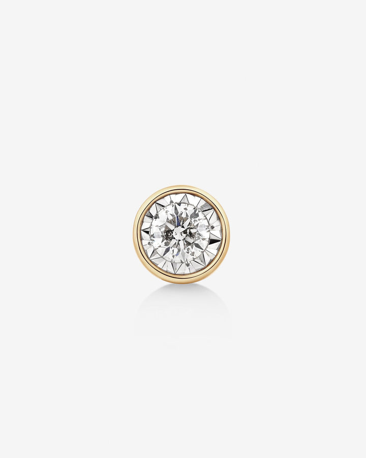 Single Solitaire Stud Earring with 0.30 Carat TW of Diamonds In Yellow Gold