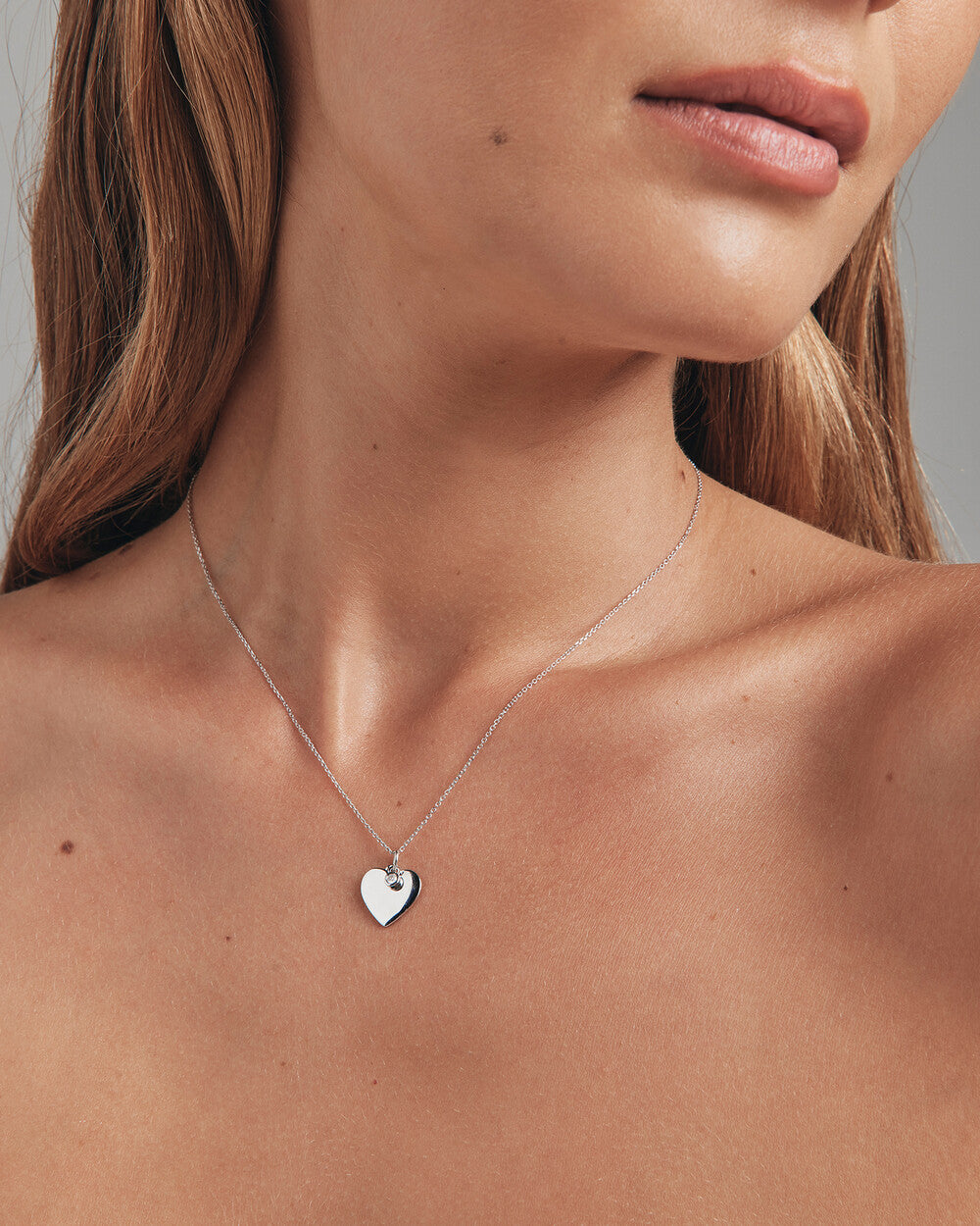 Diamond Charm Heart Pendant Necklace in 14kt White Gold