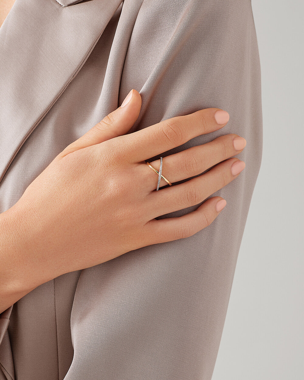 Crossover Ring with Diamonds in 14kt Yellow Gold Revat Jewels