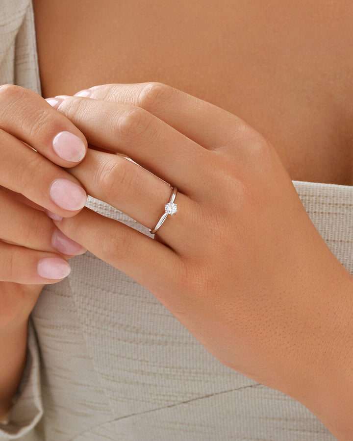 Solitaire Engagement Ring with a 0.34 Carat TW Diamond in 14kt White Gold